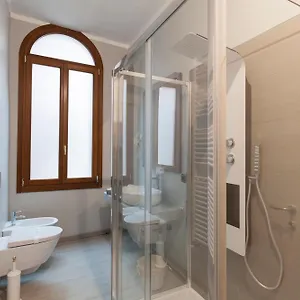 ** Affittacamere Simon’ Secret Italia